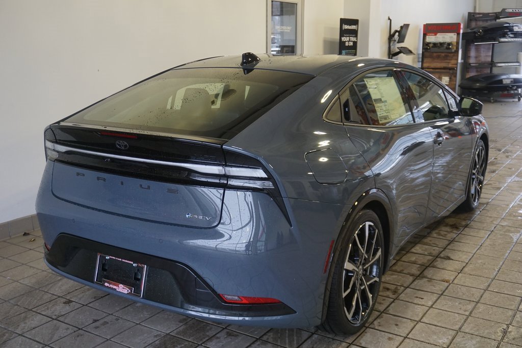 New 2026 Toyota Prius Plug-In Hybrid image 17