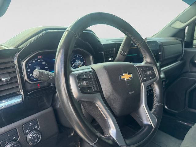 Used 2024 Chevrolet Silverado 2500 LT AWD/4WD image 13