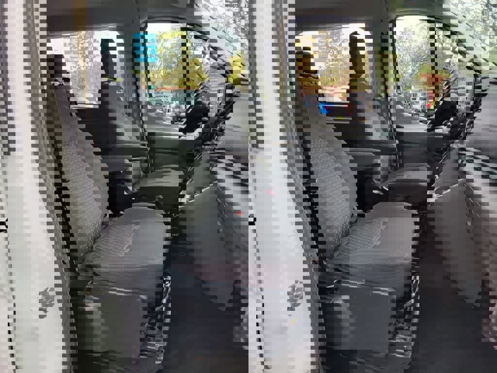 Certified 2020 Ford Transit 350 XLT image 17