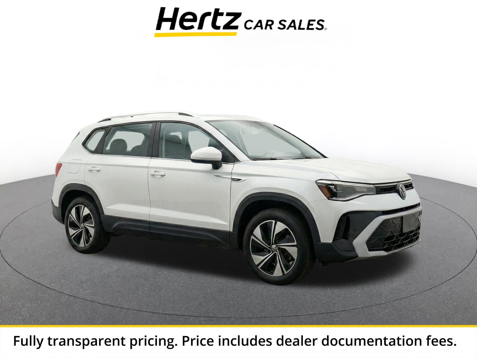 Used 2026 Volkswagen Taos SE AWD/4WD image 1