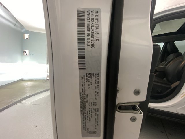 Used 2021 Jeep Cherokee Limited w/ Elite Package FWD image 28