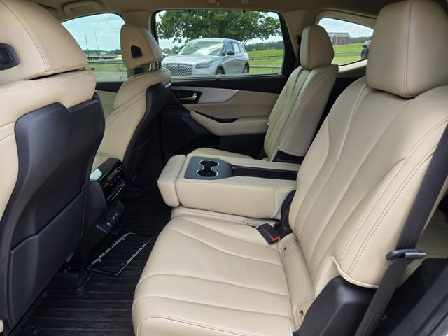Used 2024 Acura MDX FWD w/ Technology Package image 12