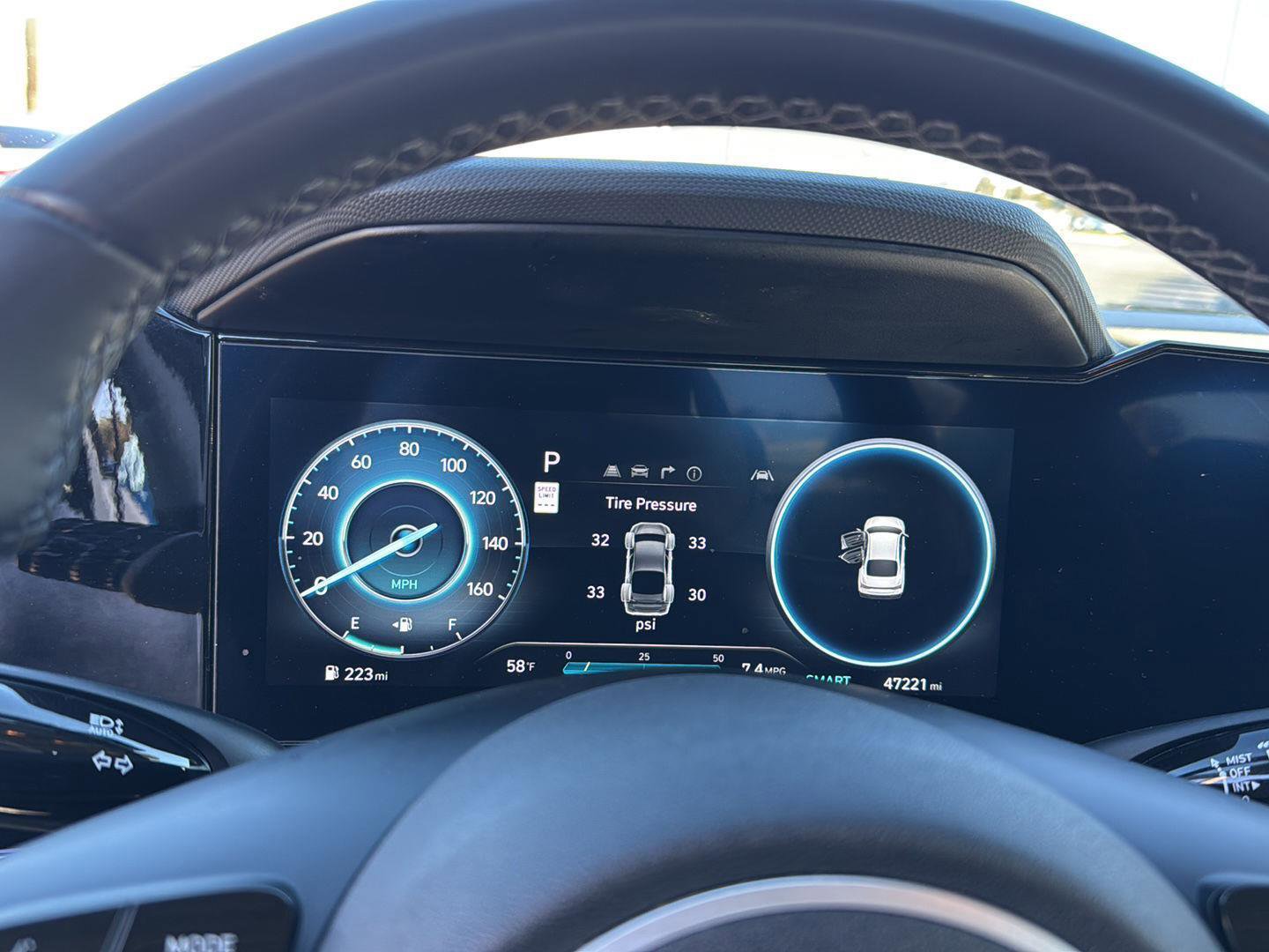 Used 2024 Hyundai Elantra Limited image 20