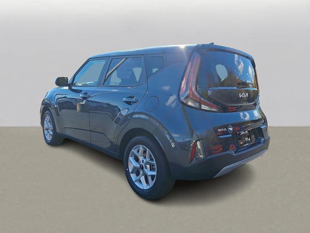New 2025 Kia Soul S image 3