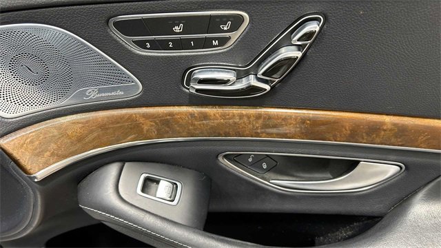 Used 2015 Mercedes-Benz S 550 4MATIC Sedan image 18