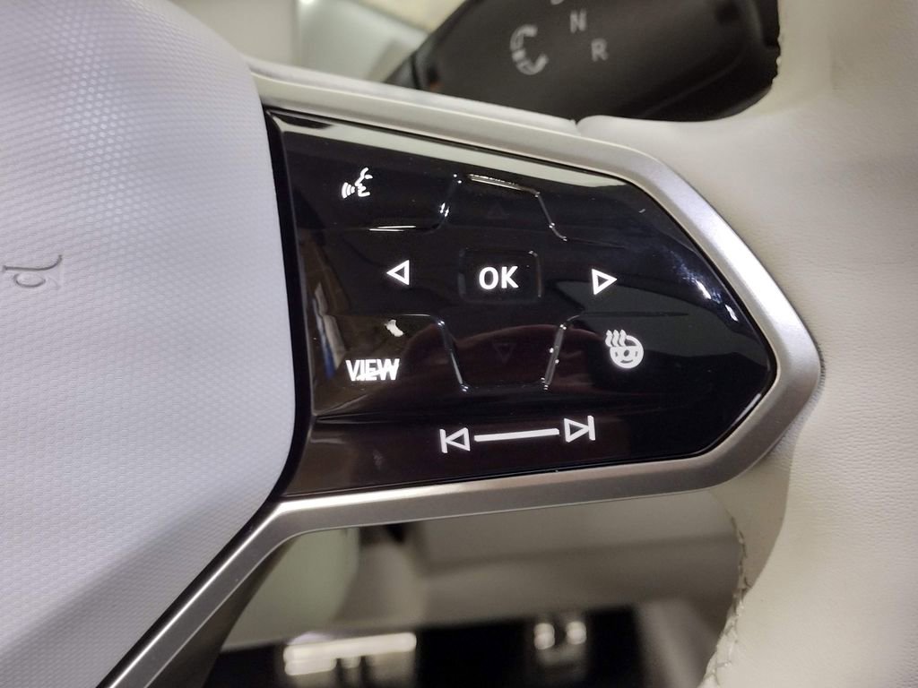 New 2025 Volkswagen ID. Buzz 1st Edition image 34