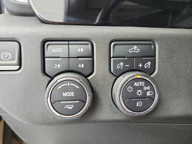 Used 2023 Chevrolet Silverado 1500 LT Trail Boss w/ Protection Package image 27