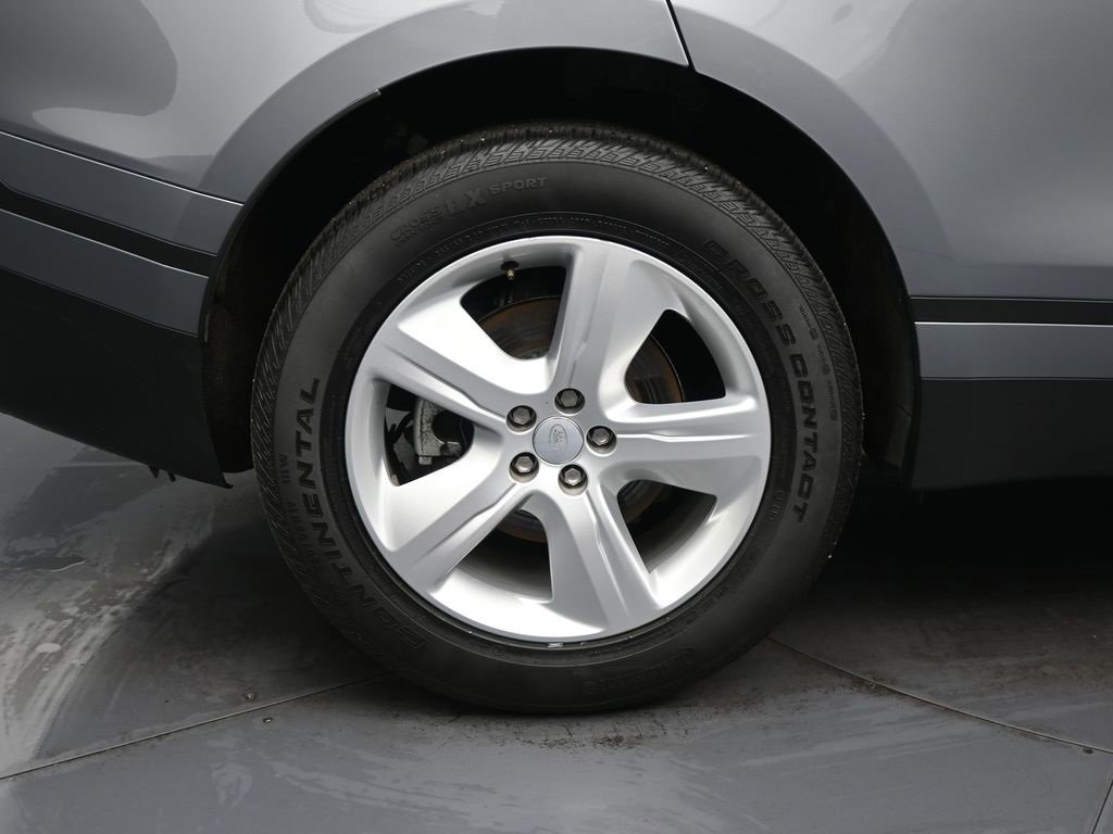 Used 2024 Land Rover Range Rover Velar S image 9