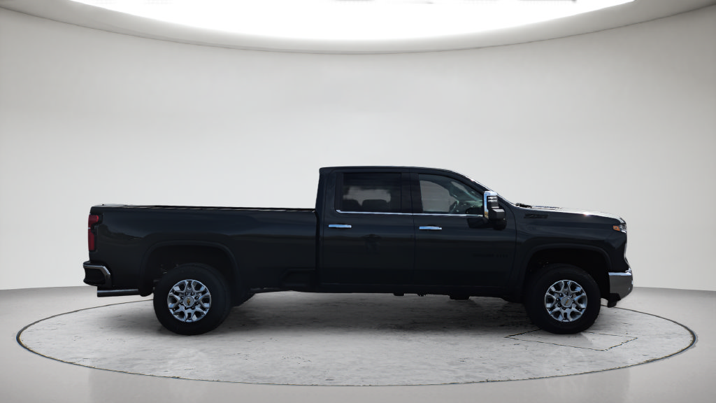 New 2026 Chevrolet Silverado 3500 LTZ w/ LTZ Plus Package AWD/4WD image 7