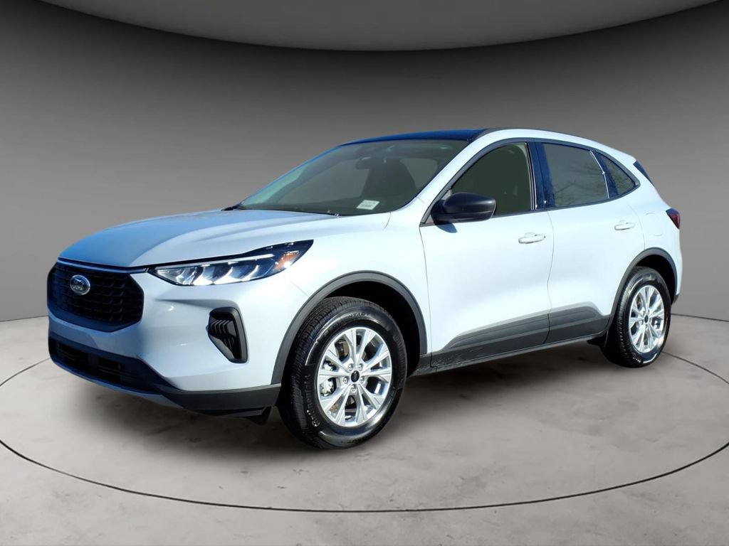 New 2025 Ford Escape Active w/ Tech Pack #1 AWD/4WD image 1