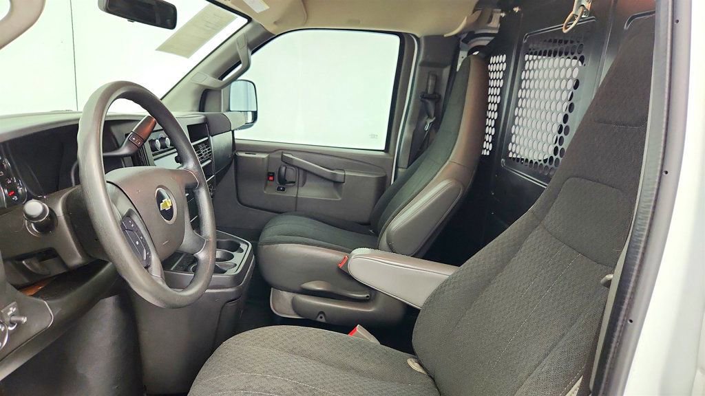 Used 2020 Chevrolet Express 2500 w/ Driver Convenience Package RWD image 17