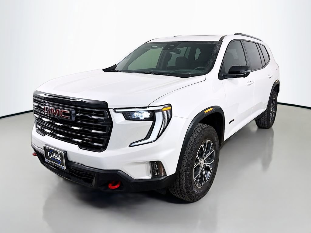 Used 2025 GMC Acadia AT4 w/ Luxury Package image 3