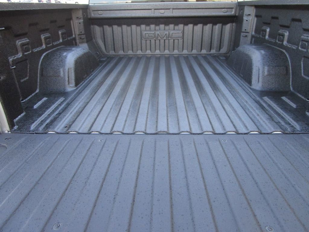 New 2026 GMC Sierra 1500 Elevation image 18