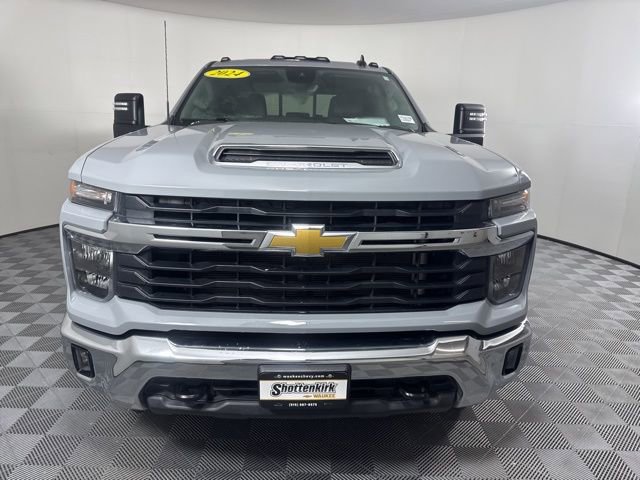 Used 2024 Chevrolet Silverado 2500 LT w/ All Star Edition image 6