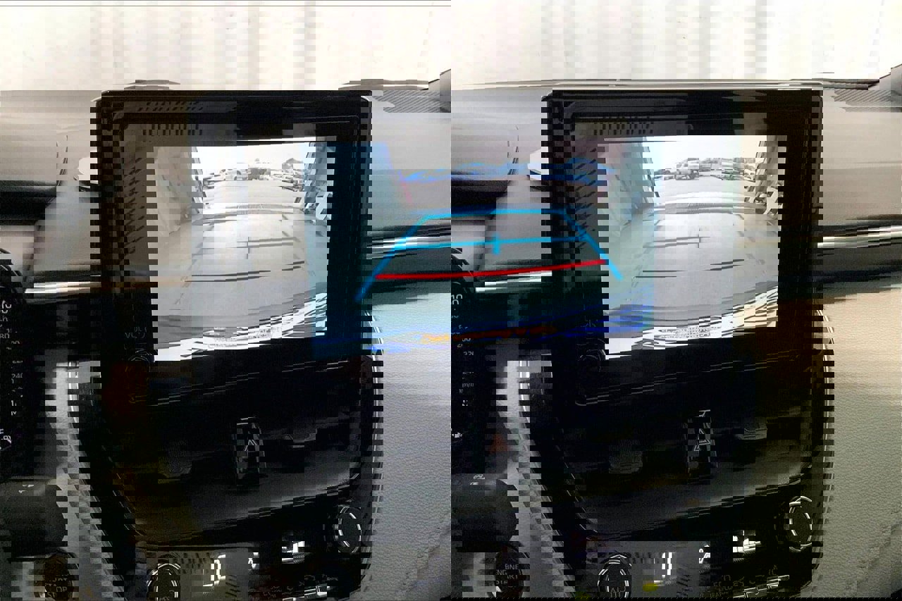 Used 2024 Toyota Corolla SE image 24