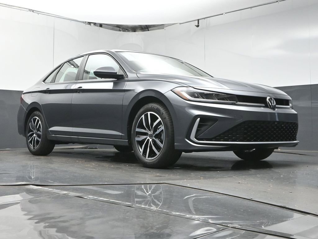 New 2026 Volkswagen Jetta SE FWD image 30