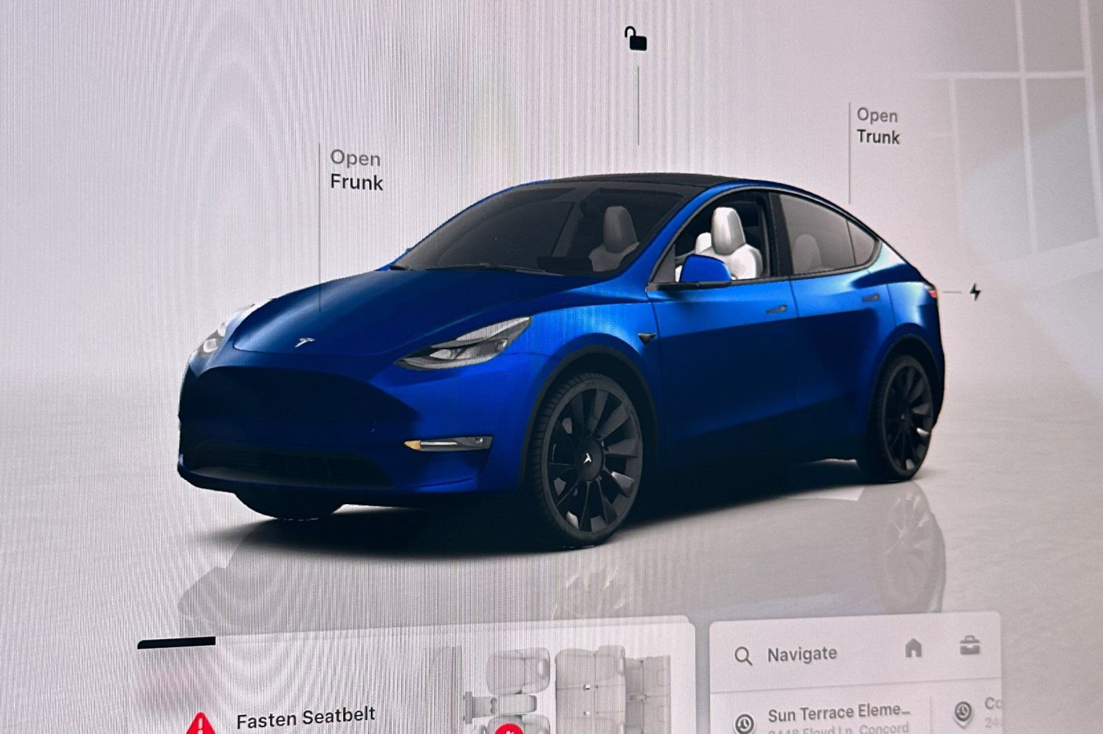 Used 2025 Tesla Model Y Long Range image 19