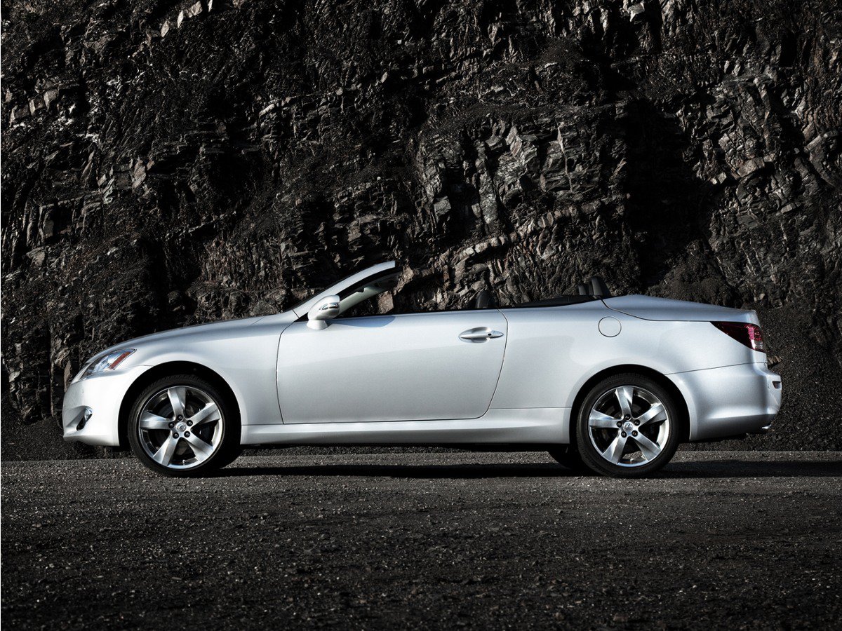 Used 2011 Lexus IS 350C w/ Luxury Pkg