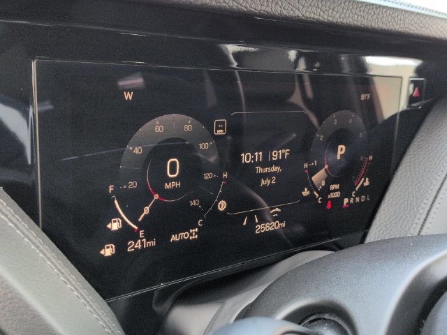 Used 2025 GMC Yukon Denali AWD/4WD image 13