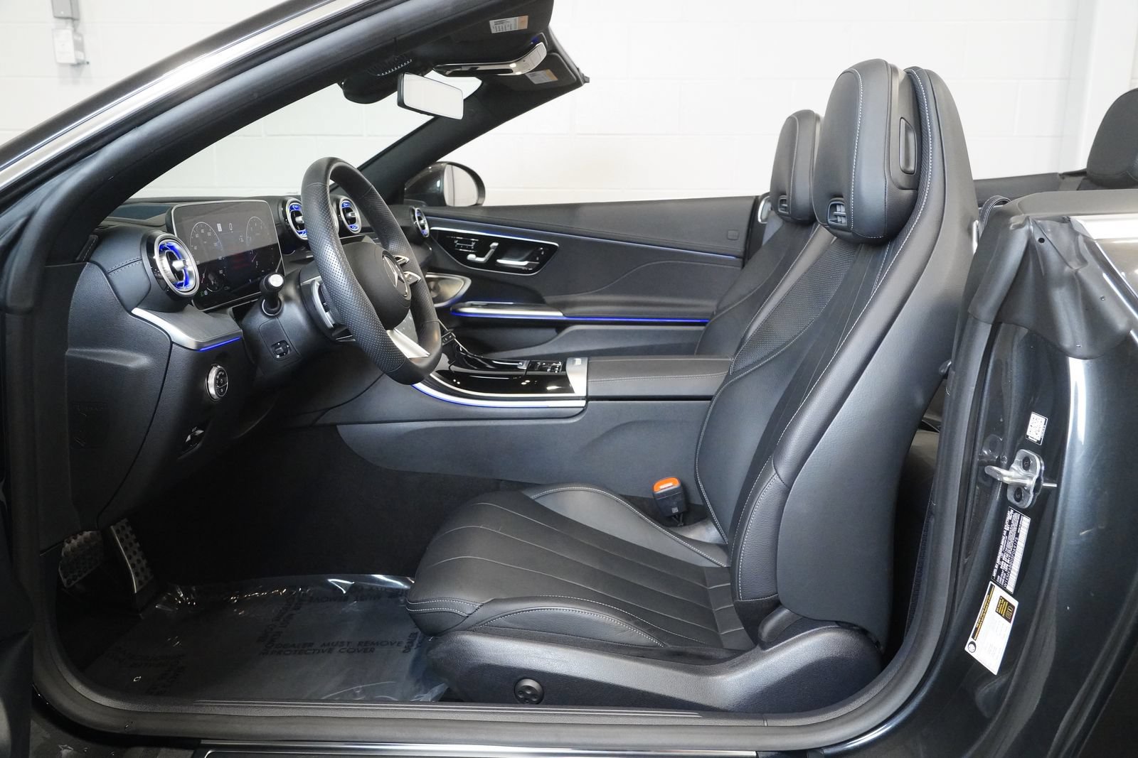 Certified 2025 Mercedes-Benz CLE 450 4MATIC Cabriolet image 14