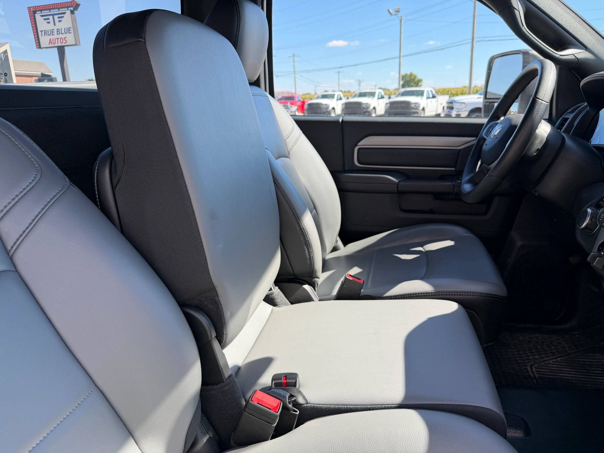 Used 2024 RAM 3500 Tradesman AWD/4WD image 26