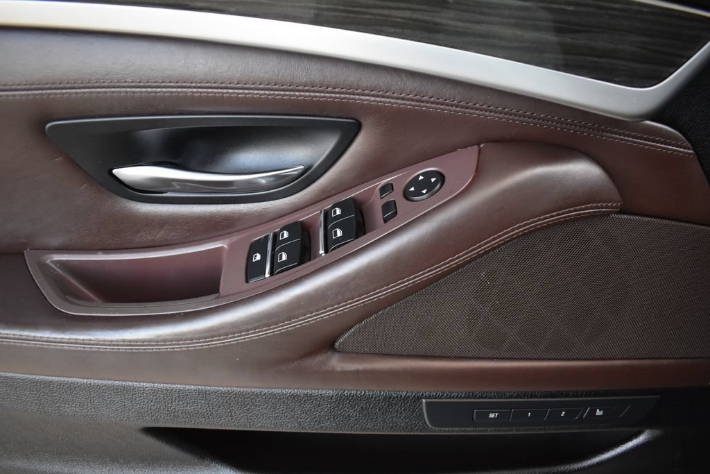 Used 2016 BMW 535i Sedan RWD image 19