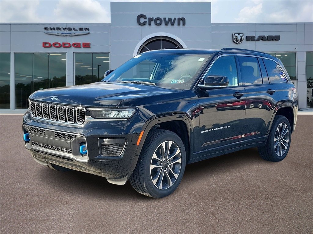 New 2024 Jeep Grand Cherokee Overland image 2