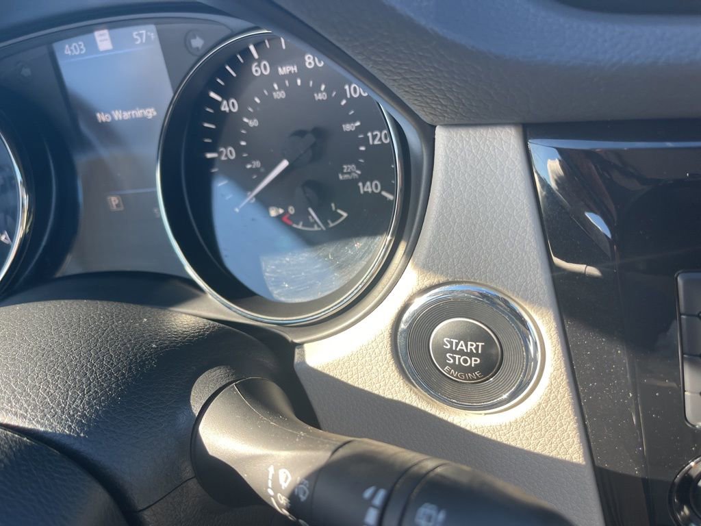 Used 2020 Nissan Rogue Sport SL w/ Premium Package FWD image 20