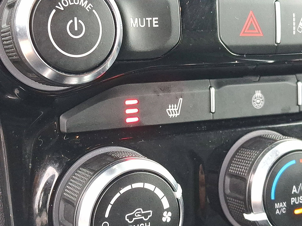 Used 2025 RAM 1500 Big Horn AWD/4WD image 25