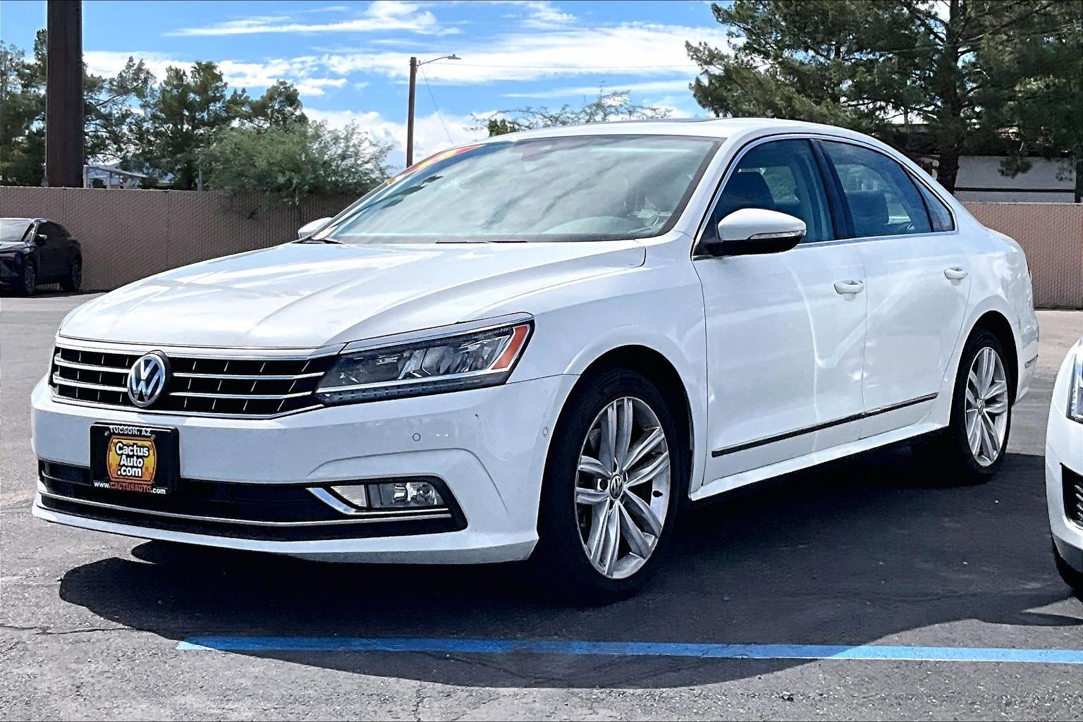 Used 2018 Volkswagen Passat 2.0T SEL Premium