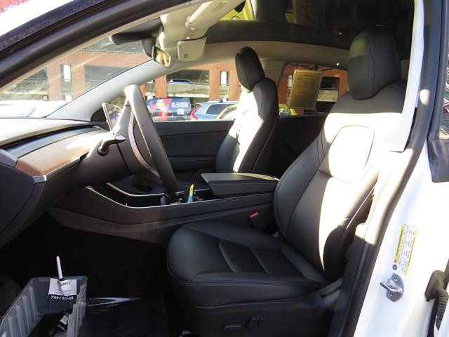 Used 2020 Tesla Model Y Long Range image 20