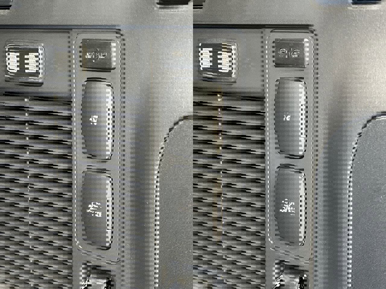 New 2025 Ford Expedition Max Platinum w/ Stealth Performance Package image 23