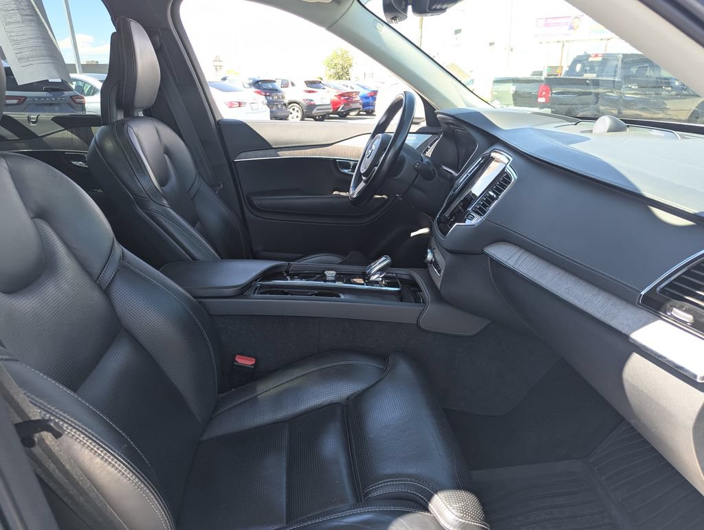 Used 2022 Volvo XC90 T8 Inscription AWD/4WD image 35