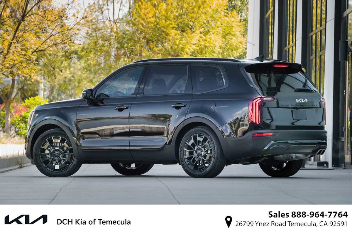 Certified 2022 Kia Telluride EX w/ EX Premium Package AWD/4WD image 1