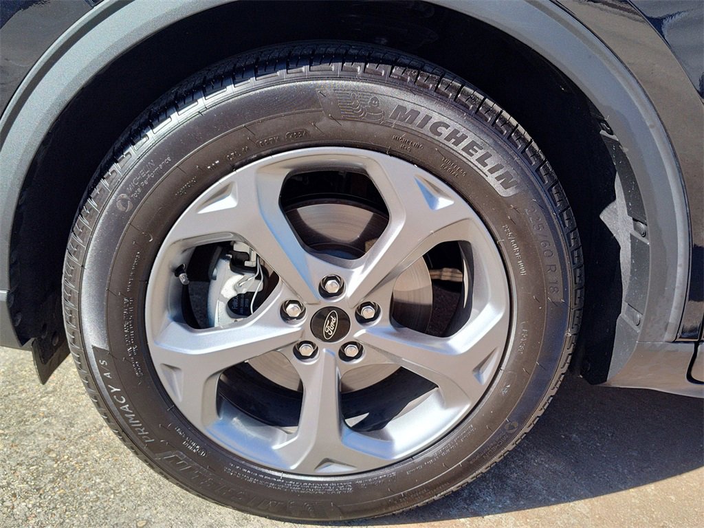 Used 2025 Ford Escape ST-Line image 16