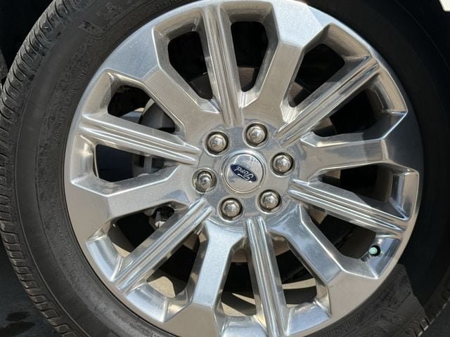 Used 2023 Ford F150 Limited AWD/4WD image 11