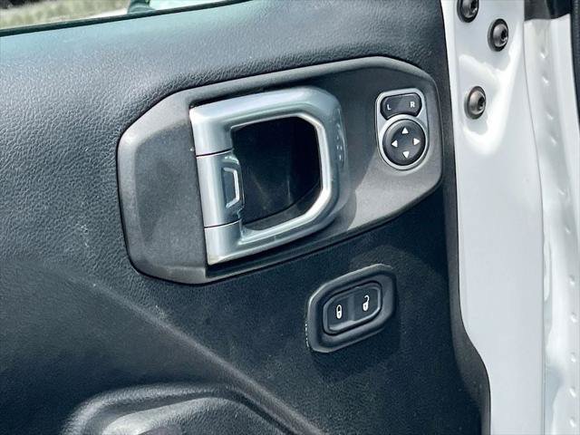 Certified 2020 Jeep Wrangler Unlimited Sport S AWD/4WD image 17