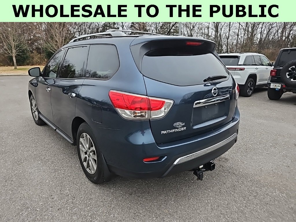 Used 2015 Nissan Pathfinder S image 5