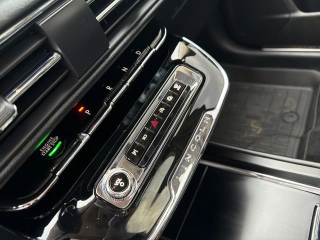 Used 2023 Lincoln Corsair Reserve image 29