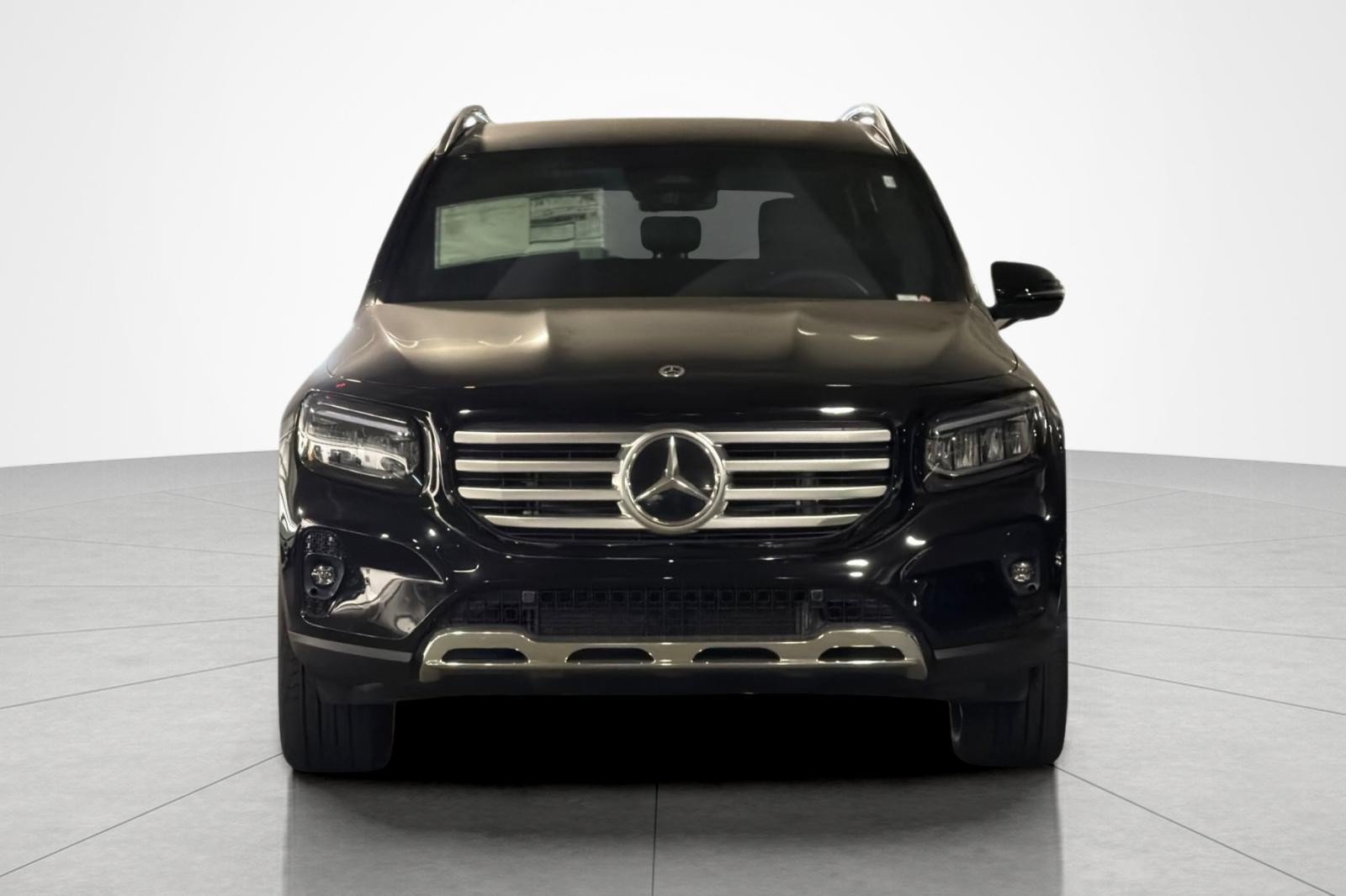 New 2025 Mercedes-Benz GLB 250 image 8