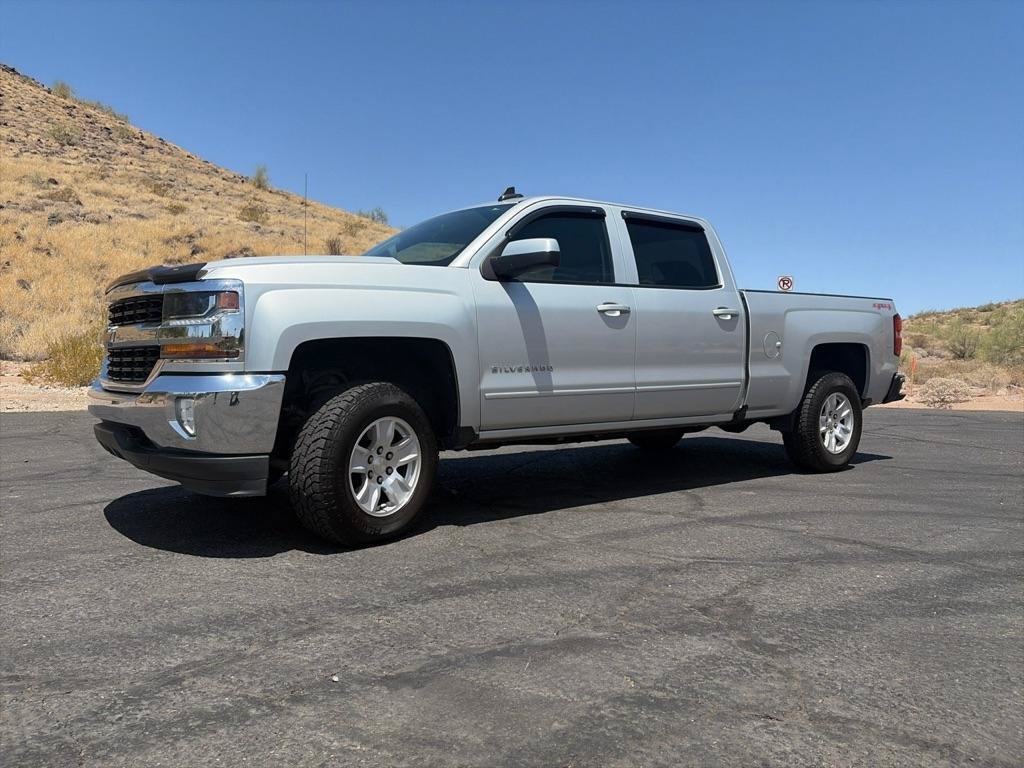 Used 2017 Chevrolet Silverado 1500 LT w/ All Star Edition AWD/4WD image 1