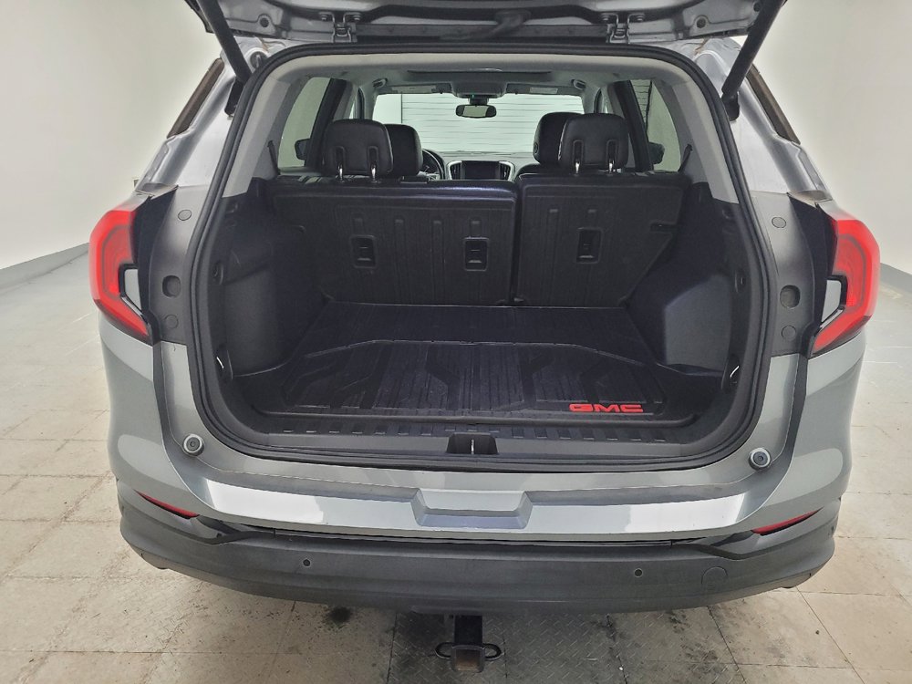 Used 2020 GMC Terrain SLT w/ Preferred Package image 29