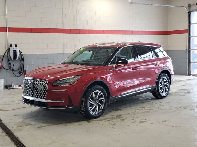 Used 2023 Lincoln Corsair AWD w/ Equipment Group 101A image 2