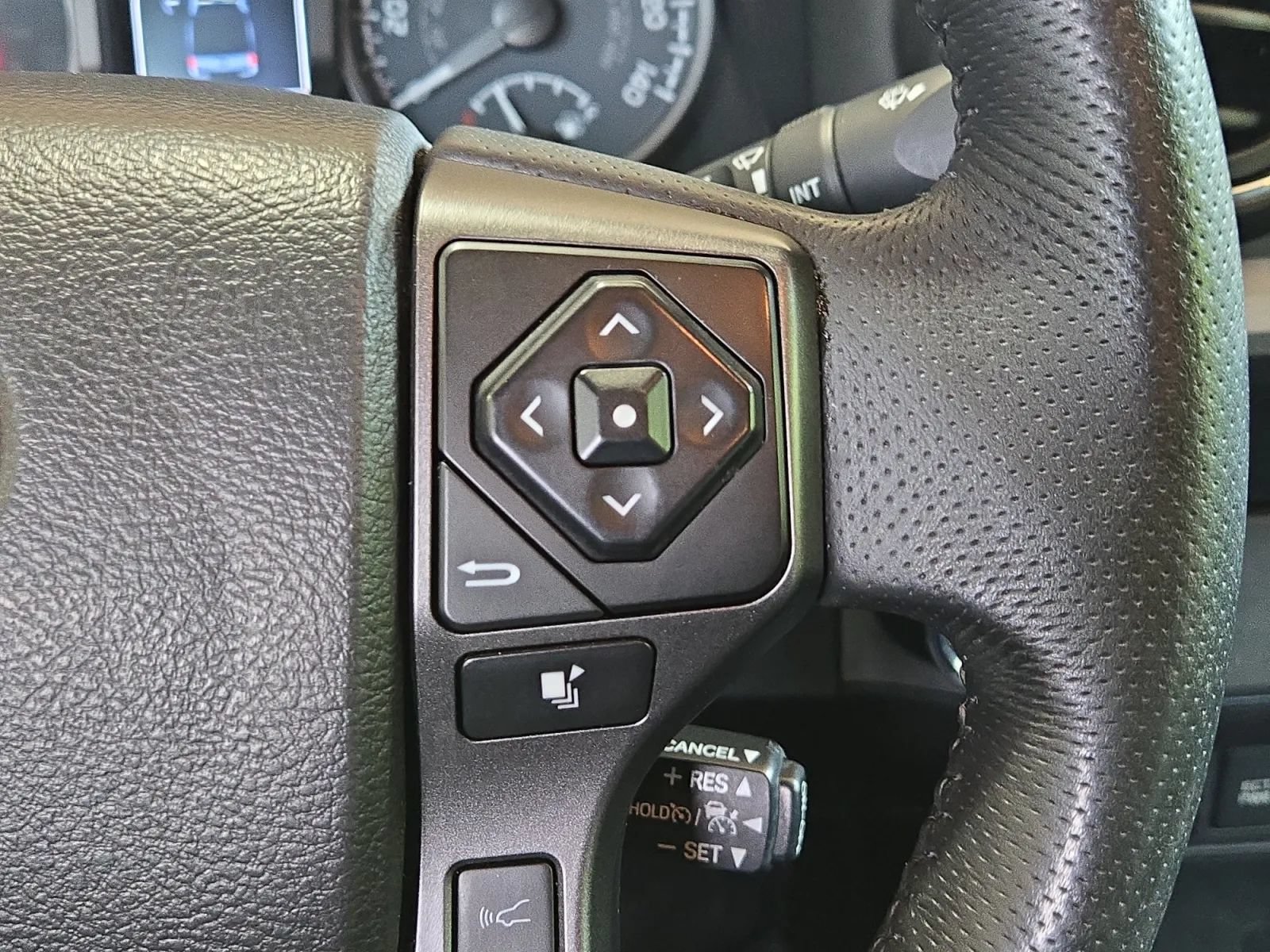 Used 2022 Toyota Tacoma TRD Off-Road RWD image 22