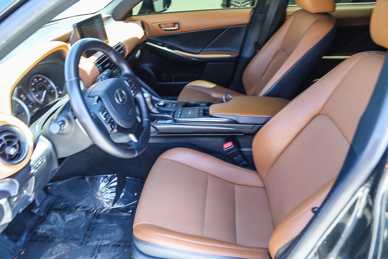 Used 2024 Lexus IS 300 F Sport AWD/4WD image 17