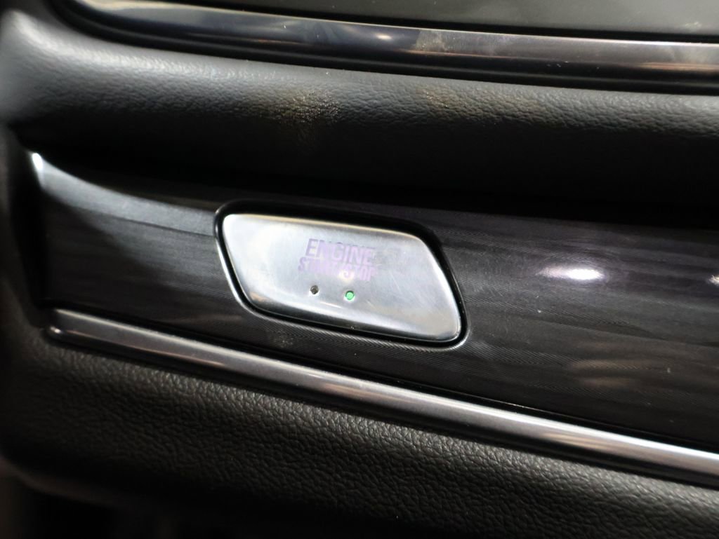 Used 2023 Buick Enclave Essence w/ Experience Buick Package image 30