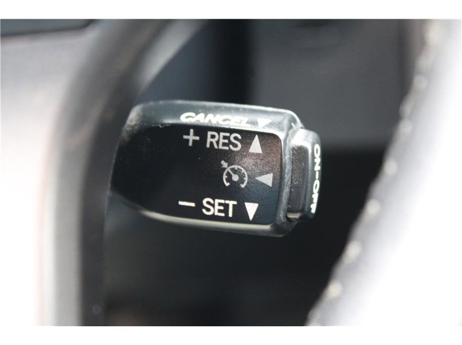 Used 2017 Toyota Tacoma TRD Off-Road w/ Premium & Technology Package image 21