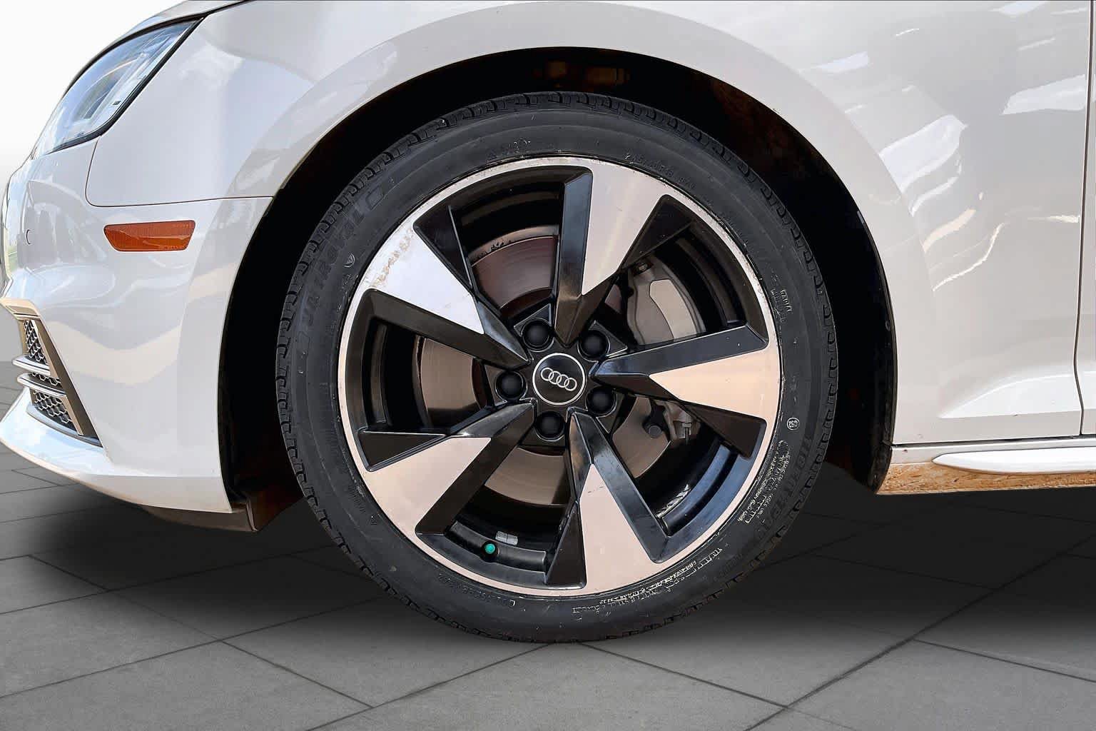 Used 2017 Audi A4 2.0T Premium Plus w/ Premium Plus Package AWD/4WD image 12