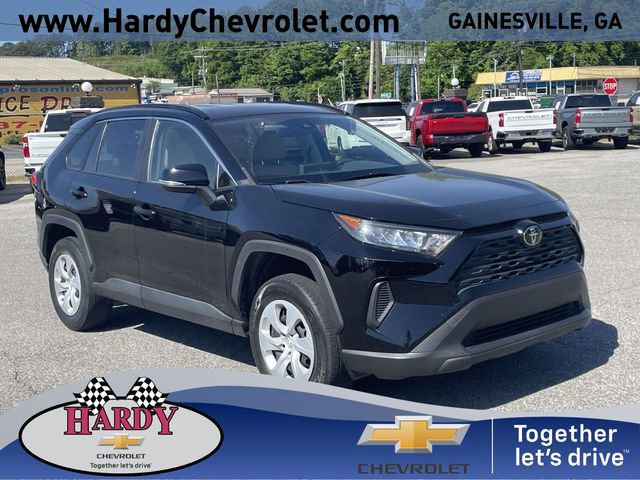 Used 2019 Toyota RAV4 LE image 1