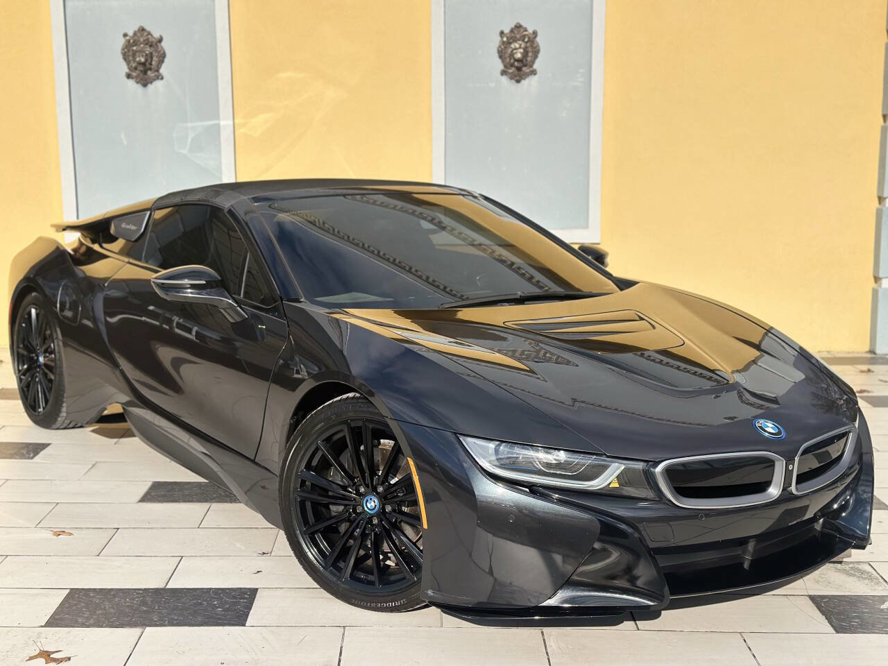 Used 2019 BMW i8 Roadster AWD/4WD image 19